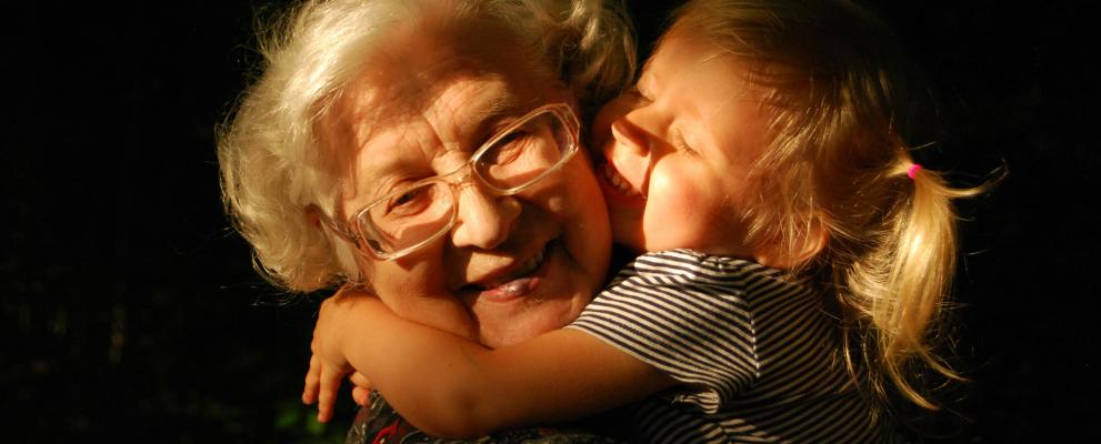 Enkel und Oma Enkel und Oma